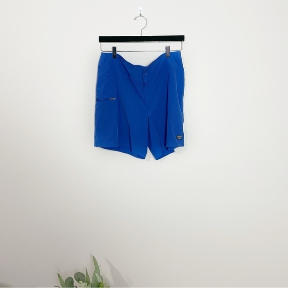 [L.L. Bean] Women's Cobalt Blue UV SPF 50+ Protected Hiking Shorts Outdoor - Picture 1 of 8
